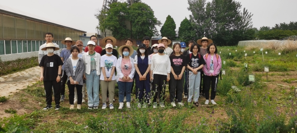 8856e899c4484d18baad02417f50886c.png 8856e899c4484d18baad02417f50886c.png