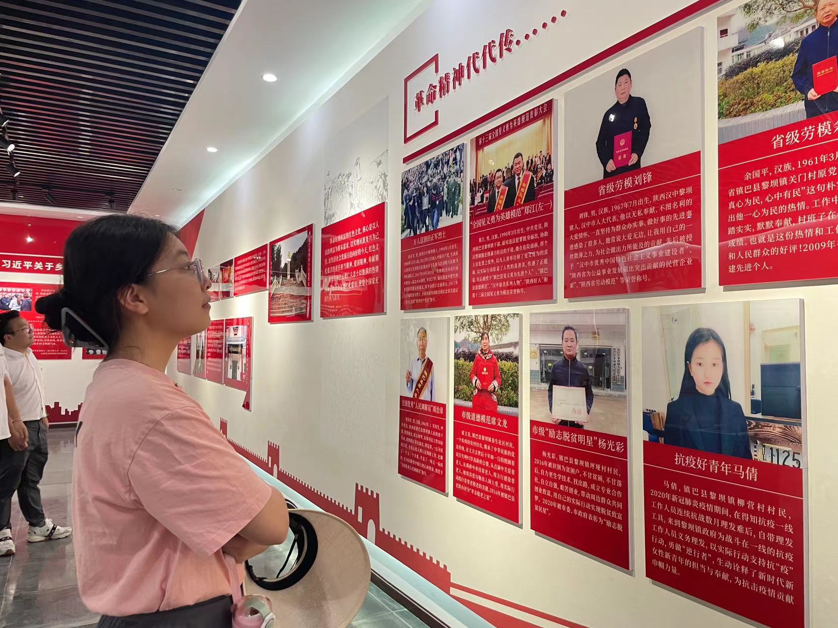 0b4f29dc47b841e9930f09353541a136.jpg 0b4f29dc47b841e9930f09353541a136.jpg